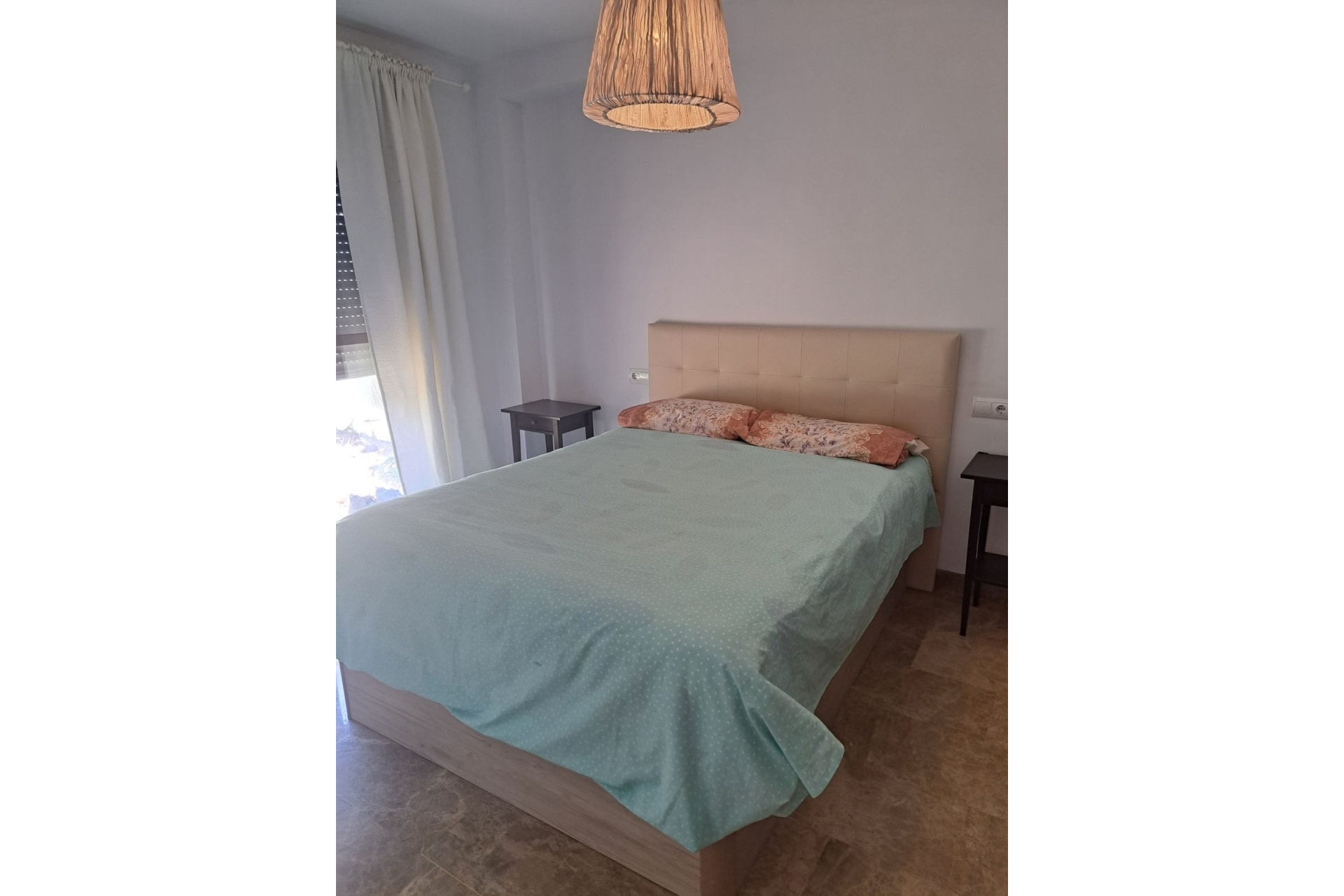 Resale - apartment - Estepona - Selwo