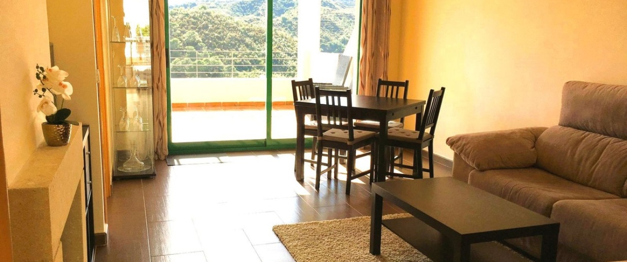 Resale - apartment - Estepona - Selwo