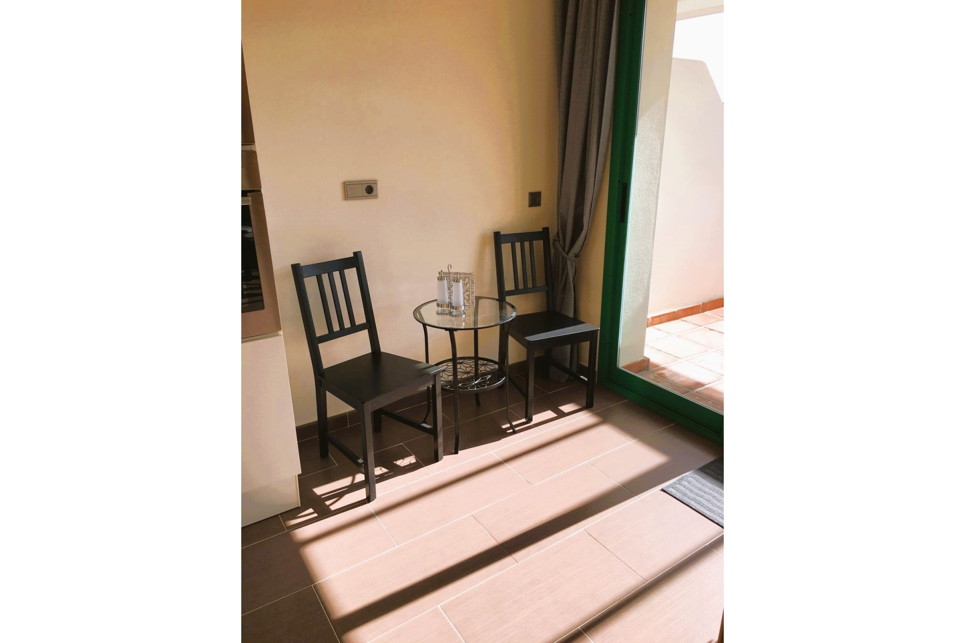 Resale - apartment - Estepona - Selwo