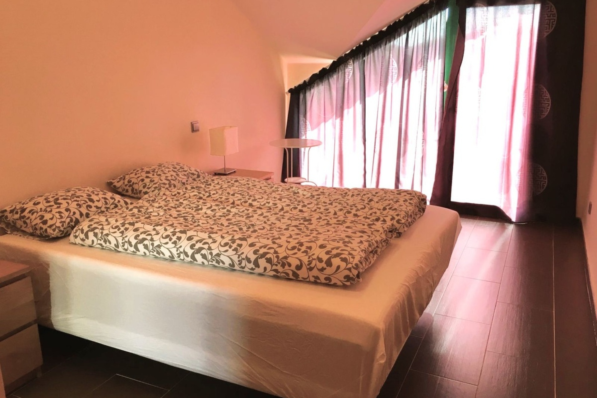 Resale - apartment - Estepona - Selwo