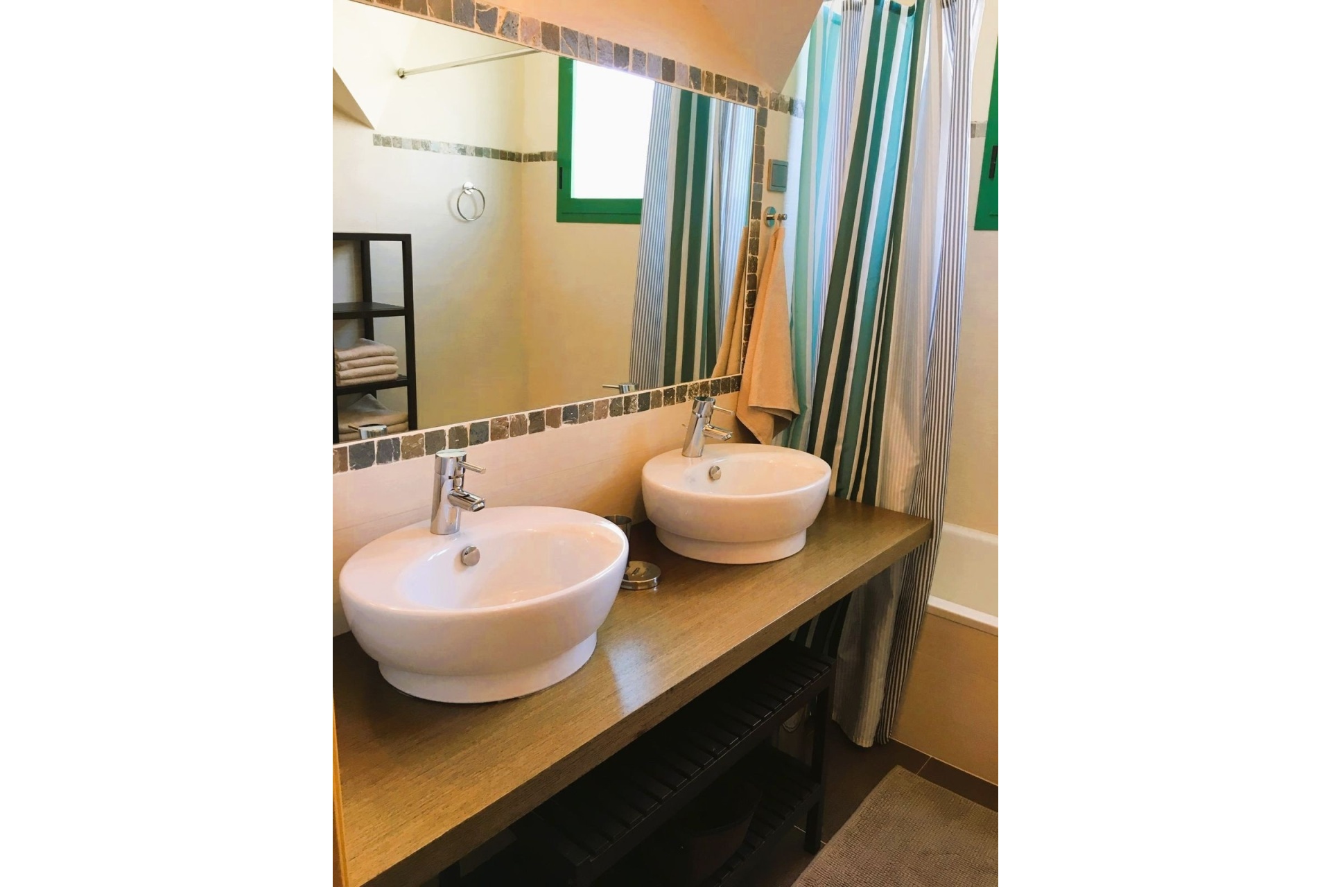 Resale - apartment - Estepona - Selwo