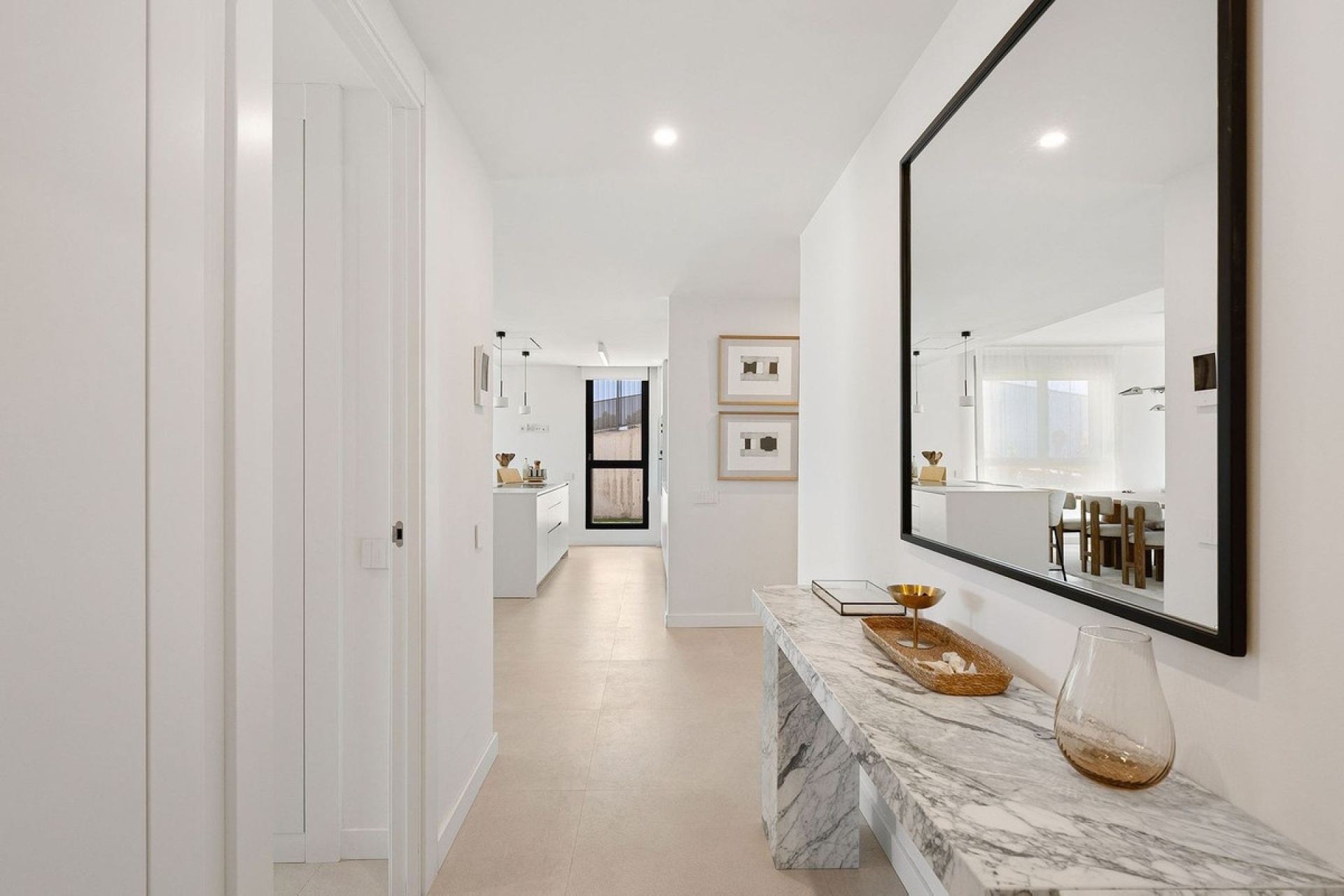 Resale - apartment - Estepona - Selwo