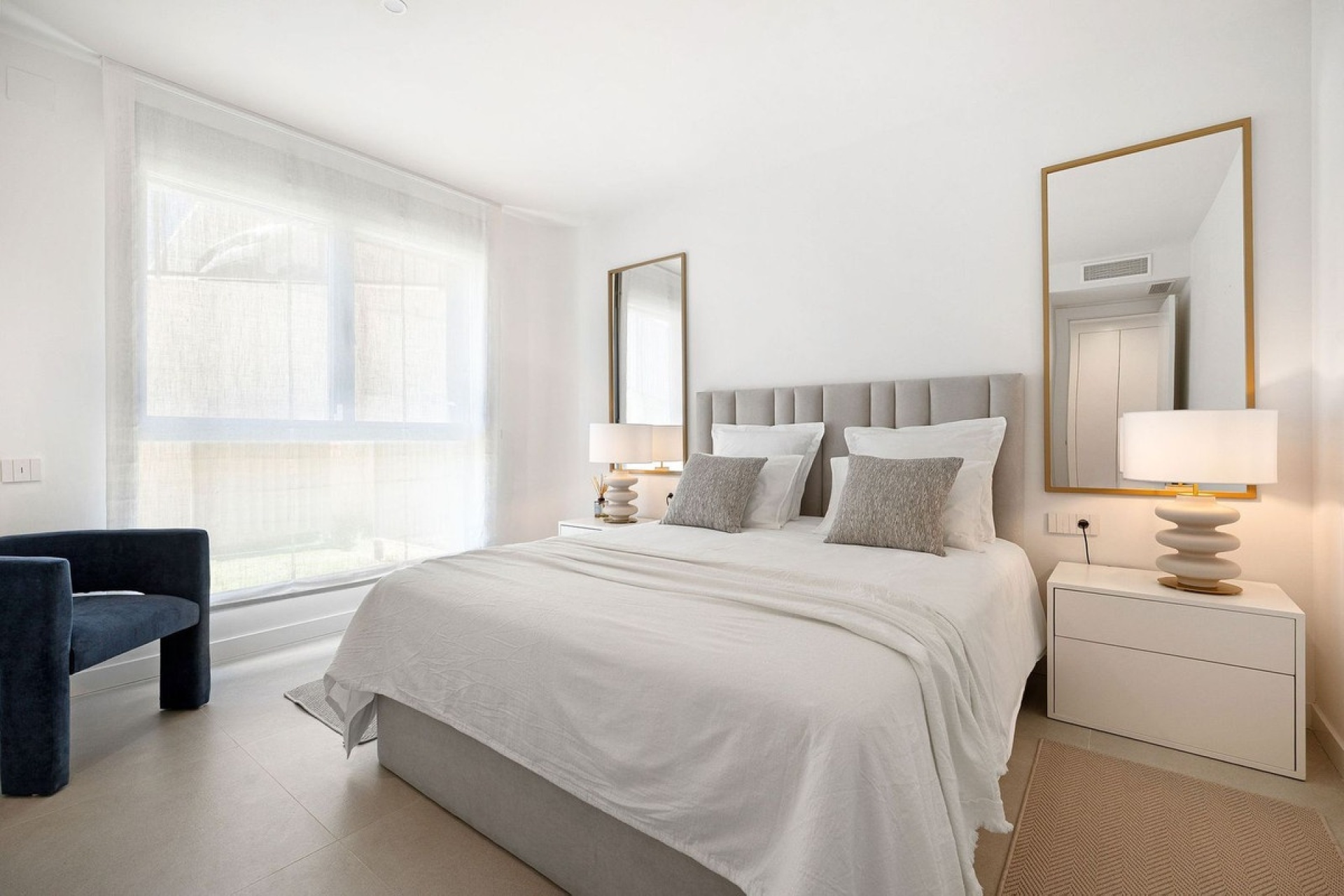 Resale - apartment - Estepona - Selwo