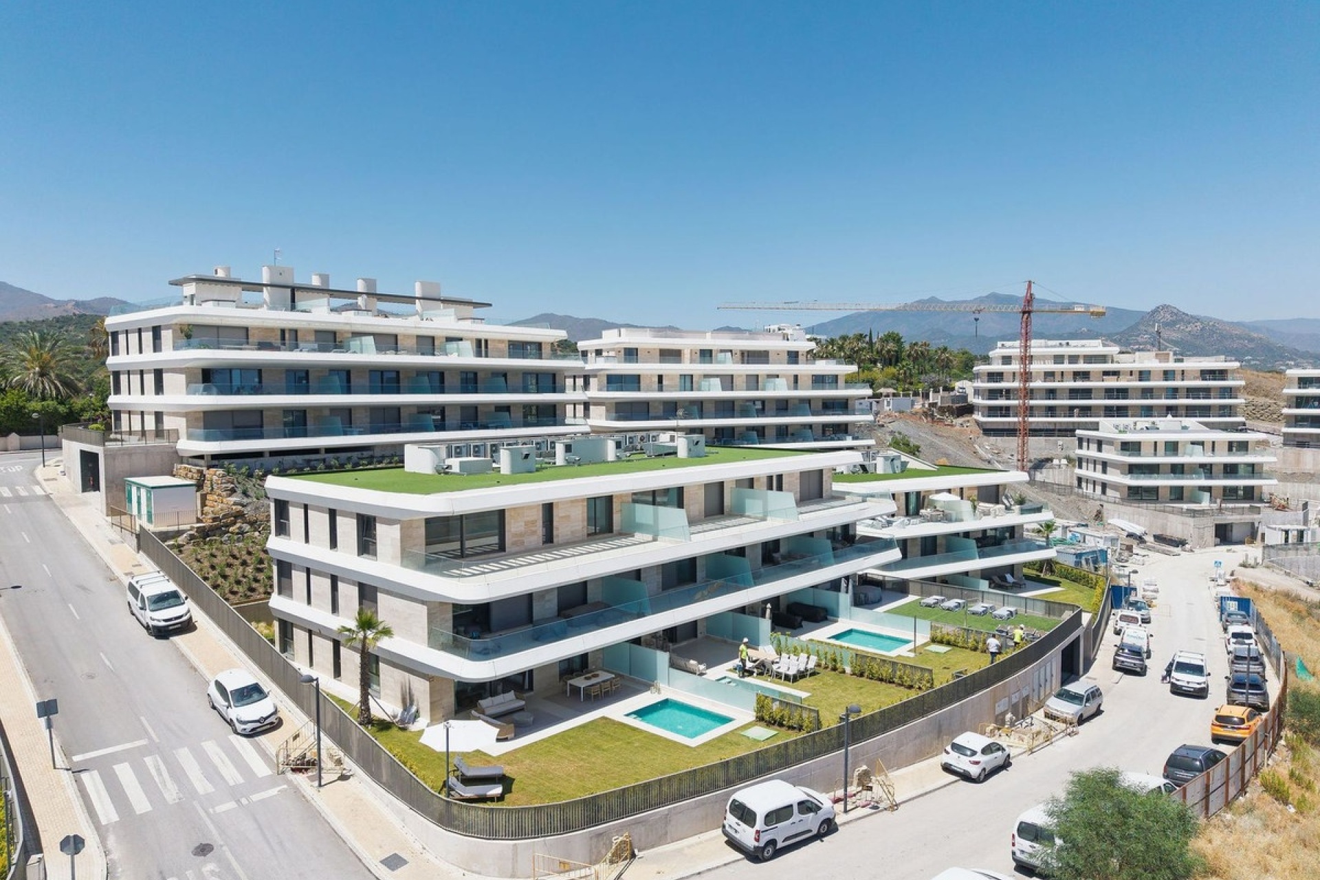 Resale - apartment - Estepona - Selwo