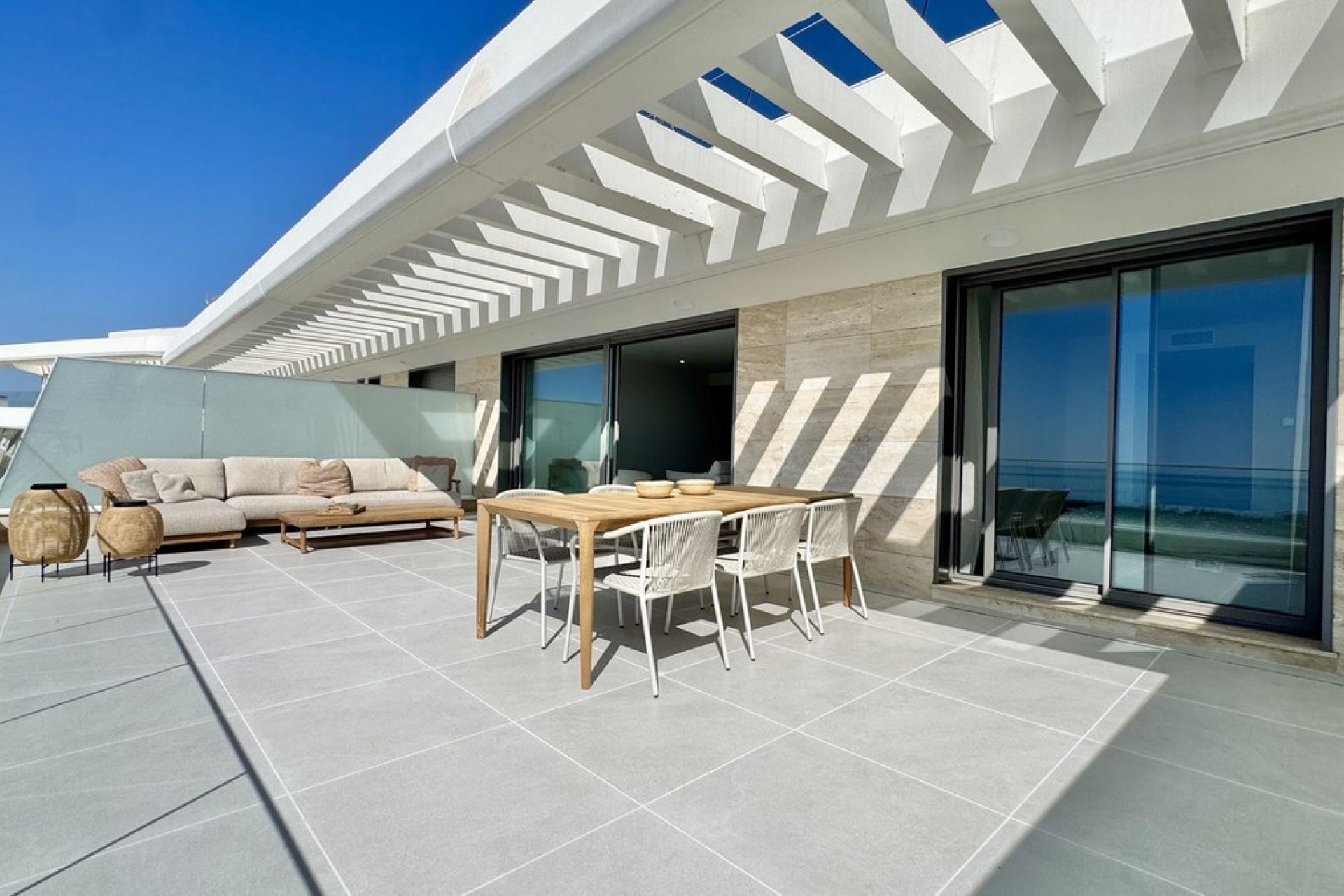 Resale - apartment - Estepona - Selwo