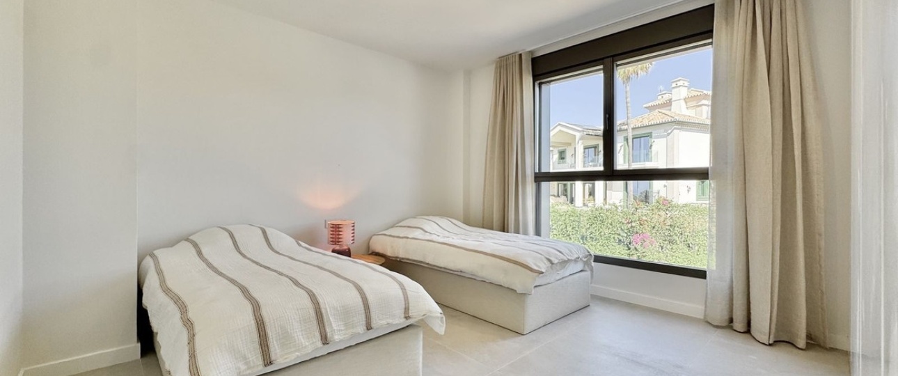 Resale - apartment - Estepona - Selwo