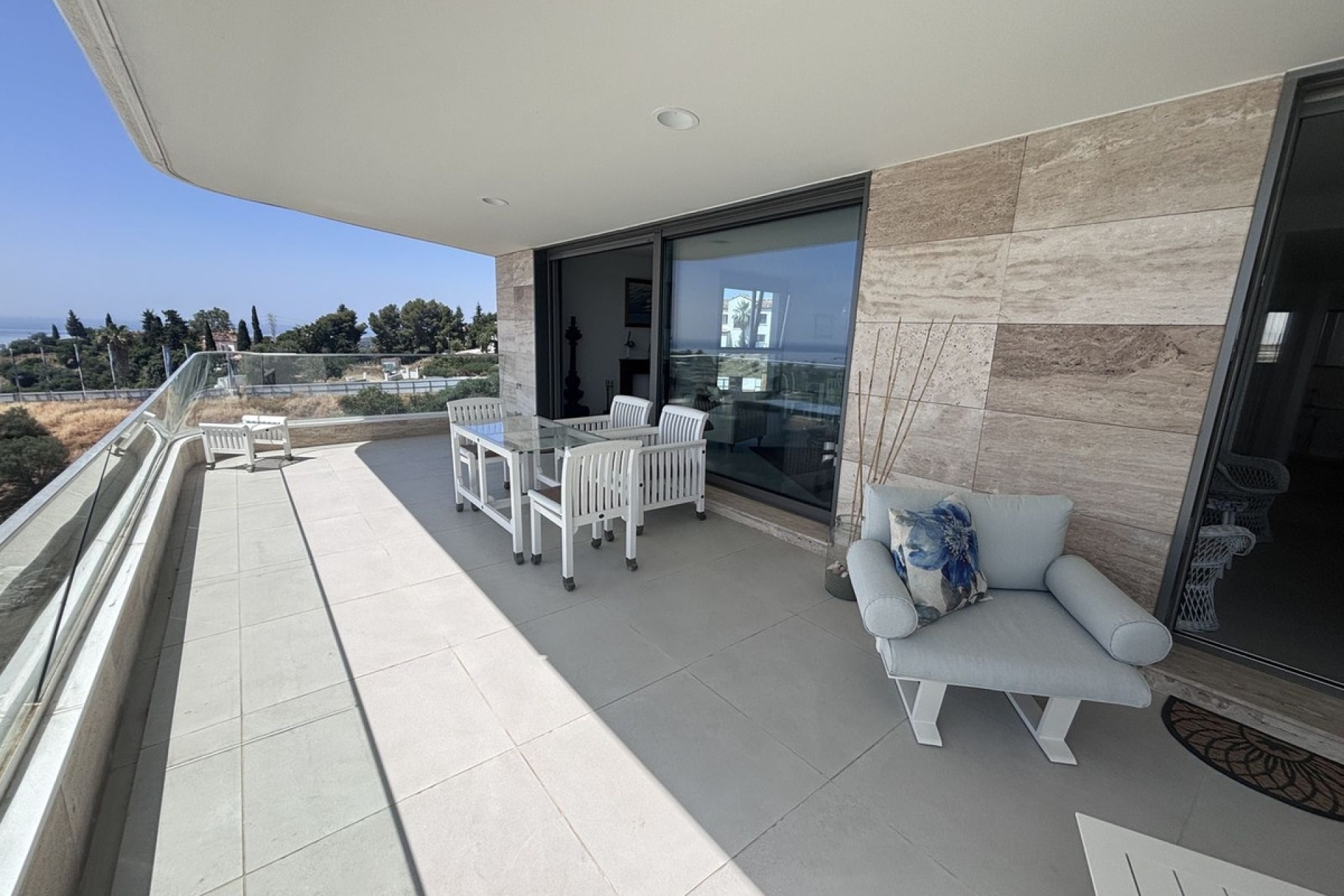 Resale - apartment - Estepona - Selwo