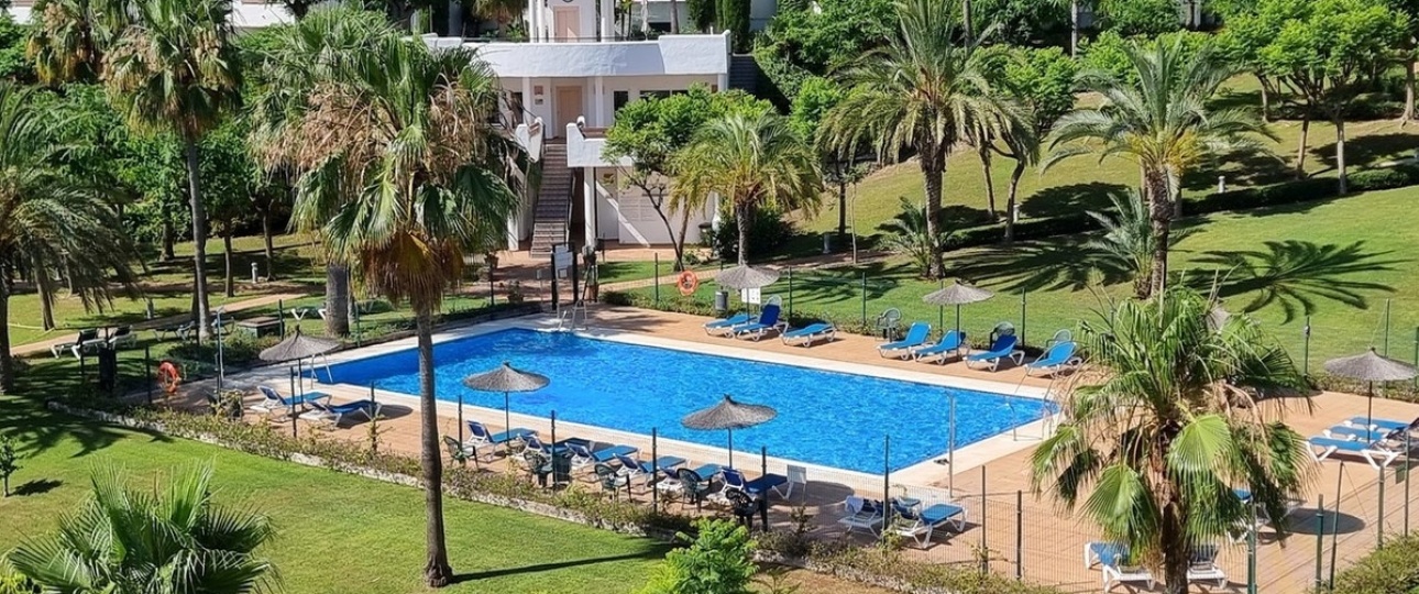 Resale - apartment - Estepona - Selwo