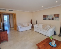 Resale - apartment - Estepona - Selwo