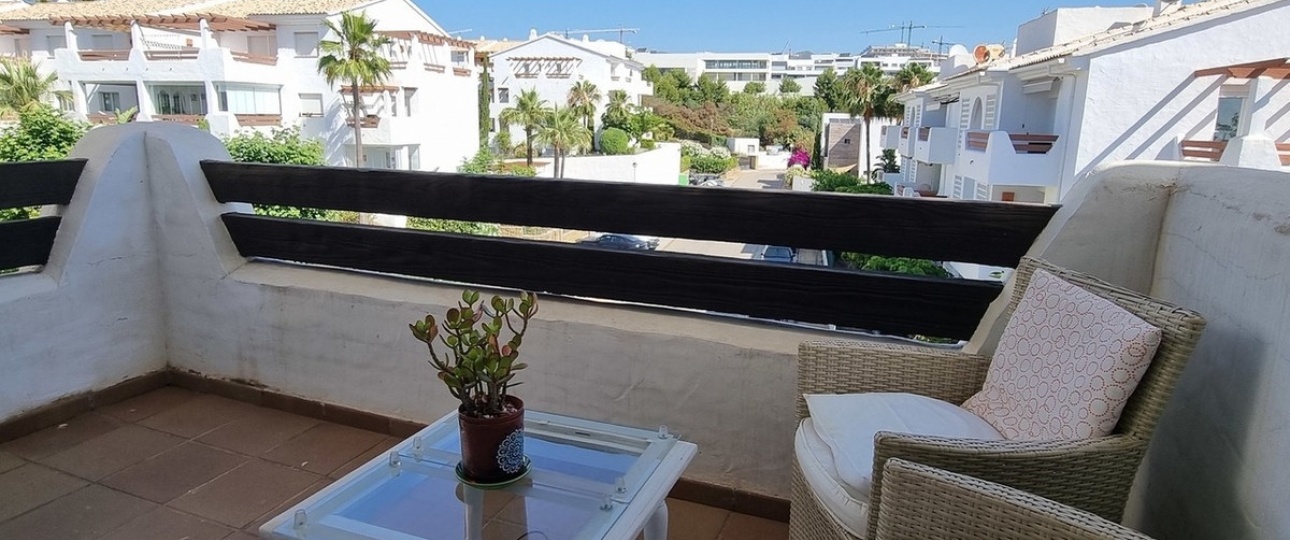 Resale - apartment - Estepona - Selwo