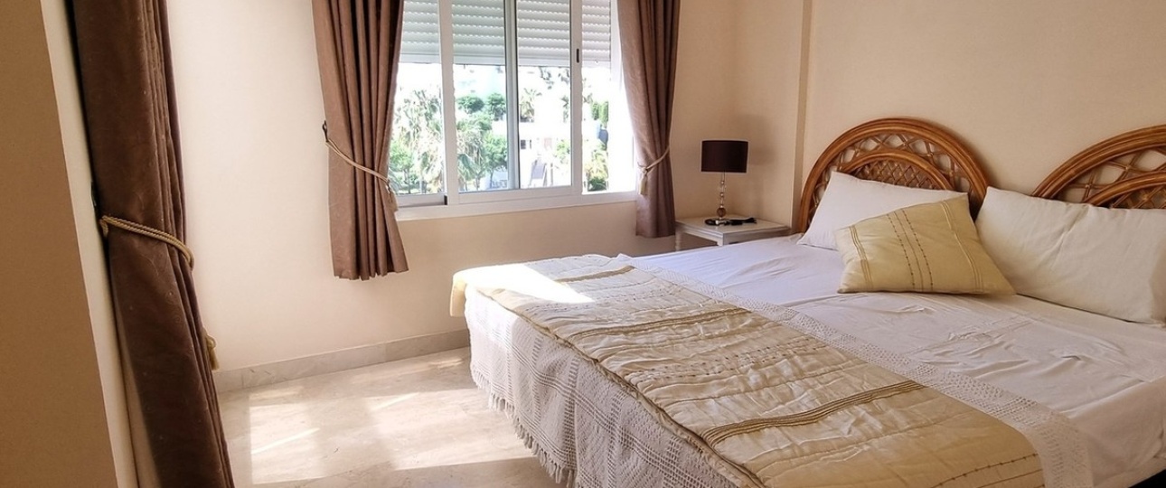 Resale - apartment - Estepona - Selwo