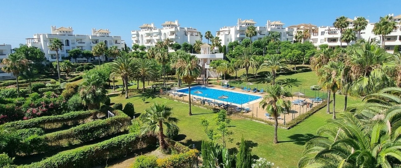 Resale - apartment - Estepona - Selwo