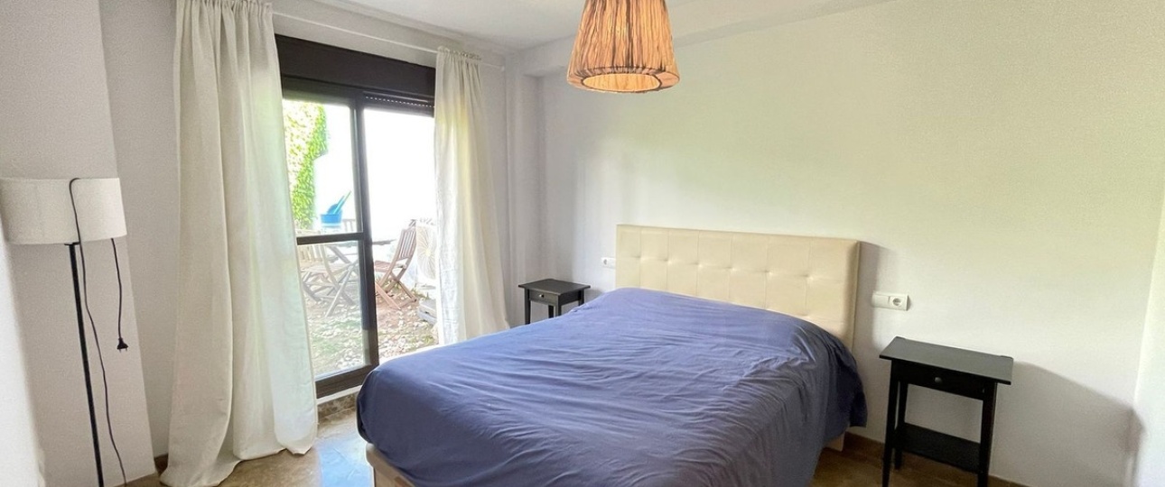 Resale - apartment - Estepona - Selwo