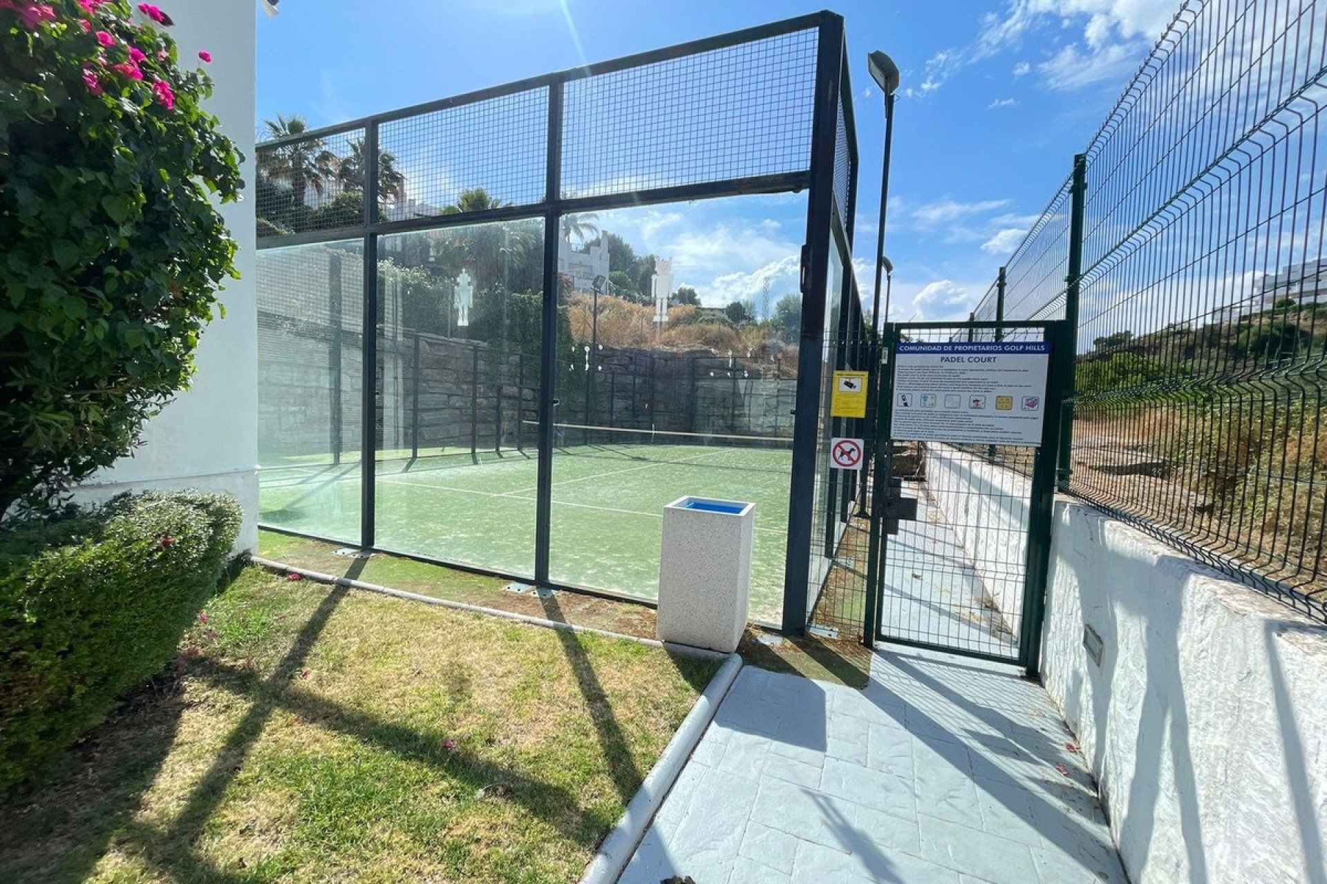 Resale - apartment - Estepona - Selwo
