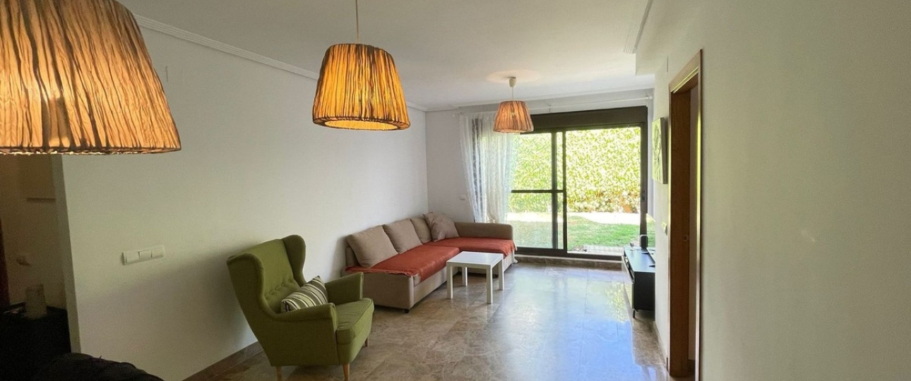 Resale - apartment - Estepona - Selwo