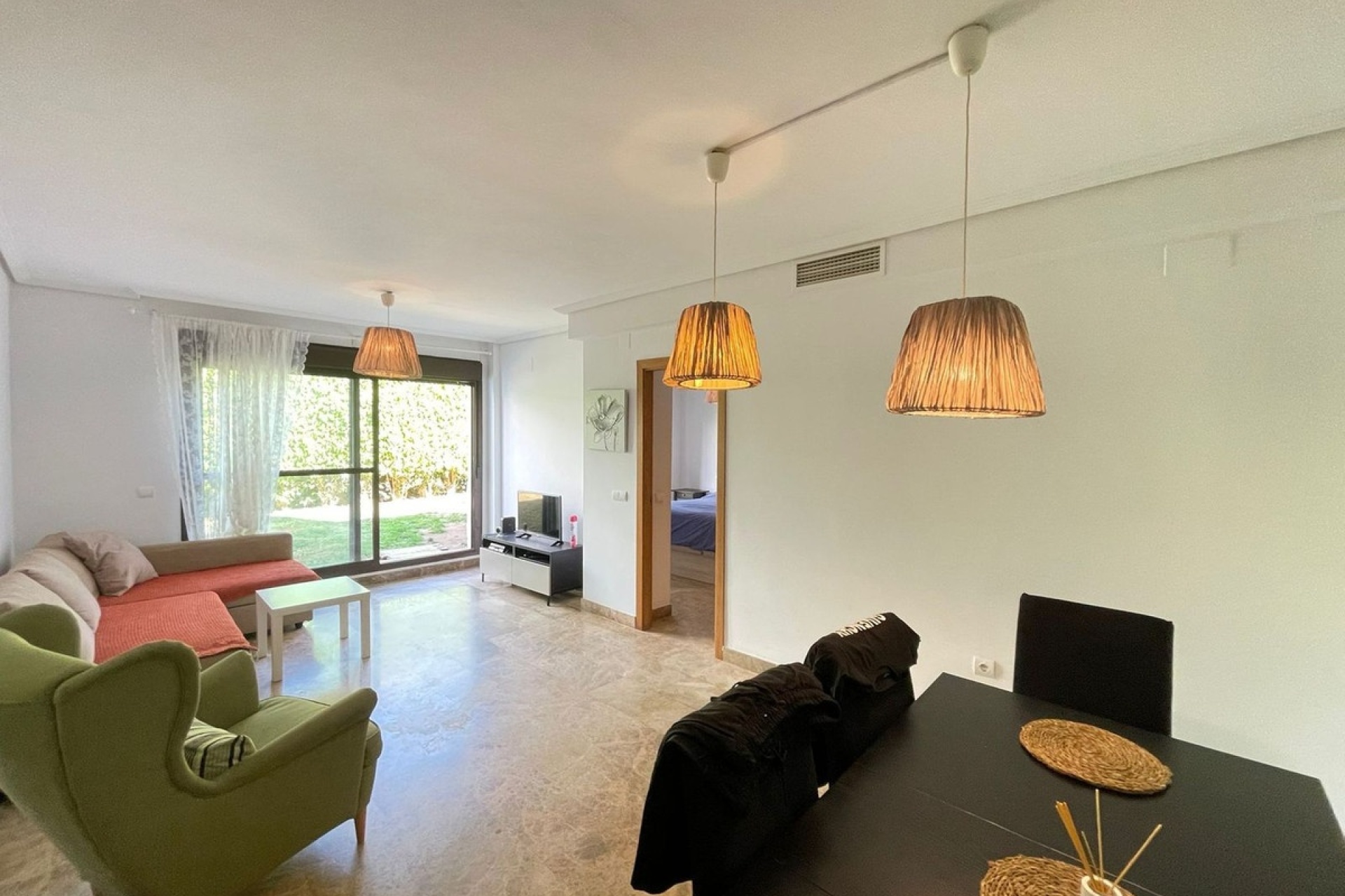 Resale - apartment - Estepona - Selwo