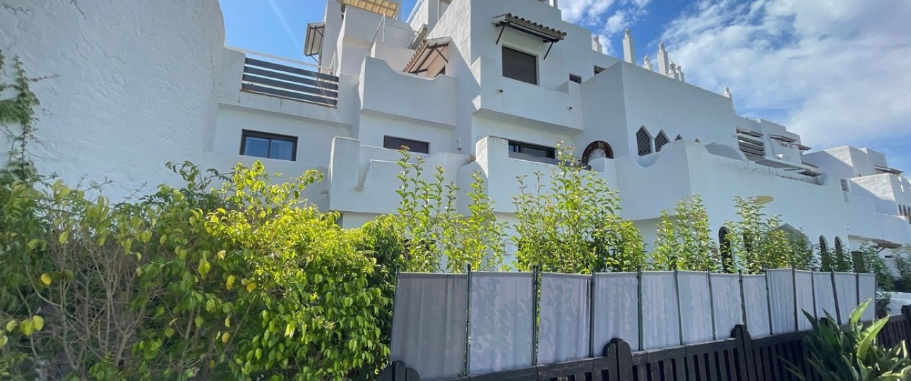 Resale - apartment - Estepona - Selwo