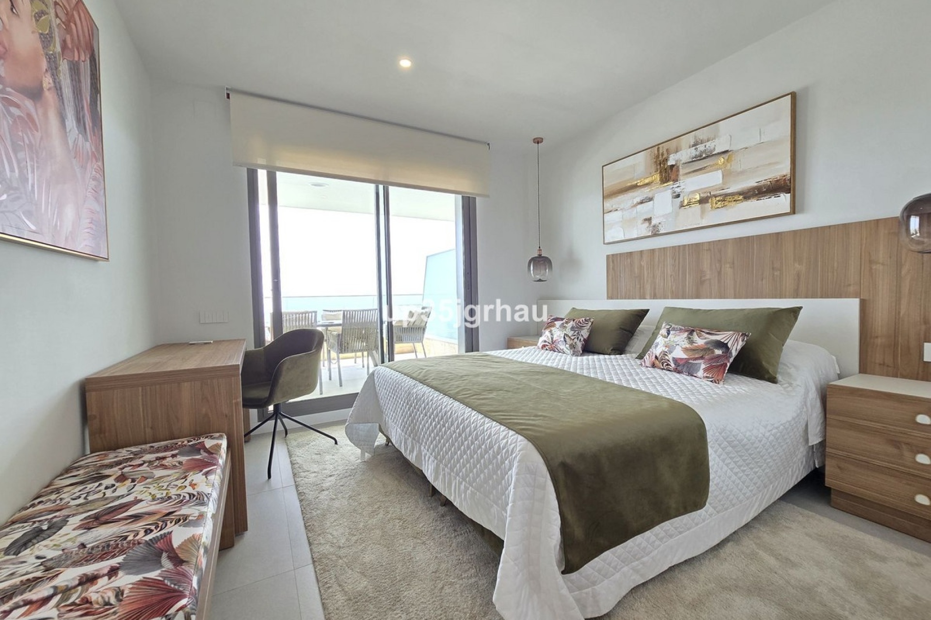 Resale - apartment - Estepona - Selwo