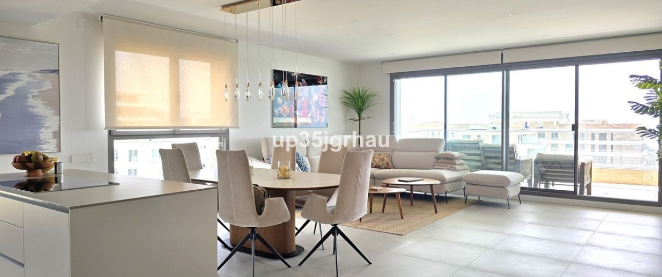 Resale - apartment - Estepona - Selwo