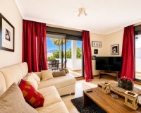 Resale - apartment - Estepona - Selwo