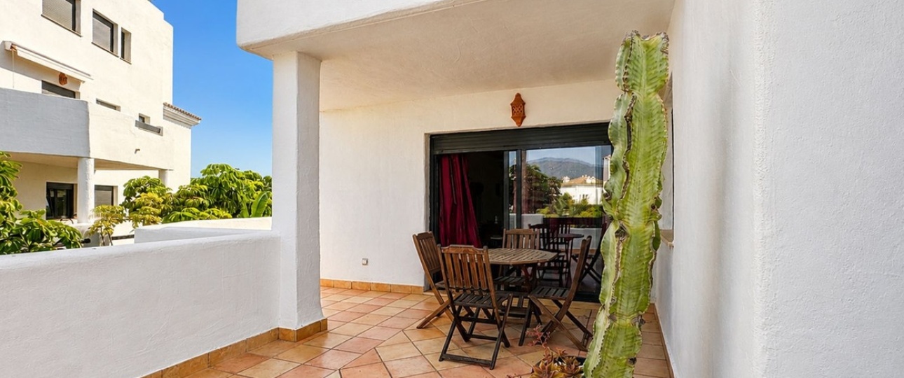 Resale - apartment - Estepona - Selwo