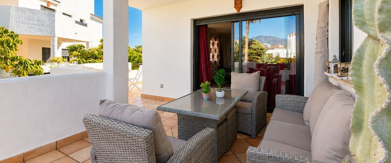 Resale - apartment - Estepona - Selwo