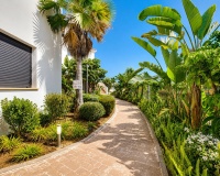 Resale - apartment - Estepona - Selwo