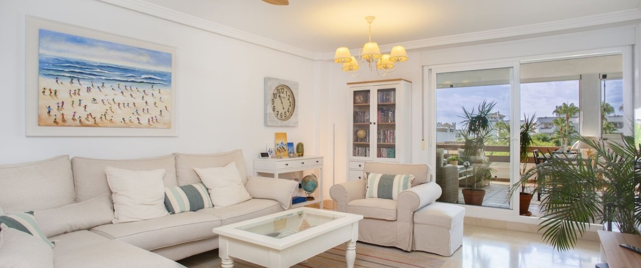 Resale - apartment - Estepona - Selwo