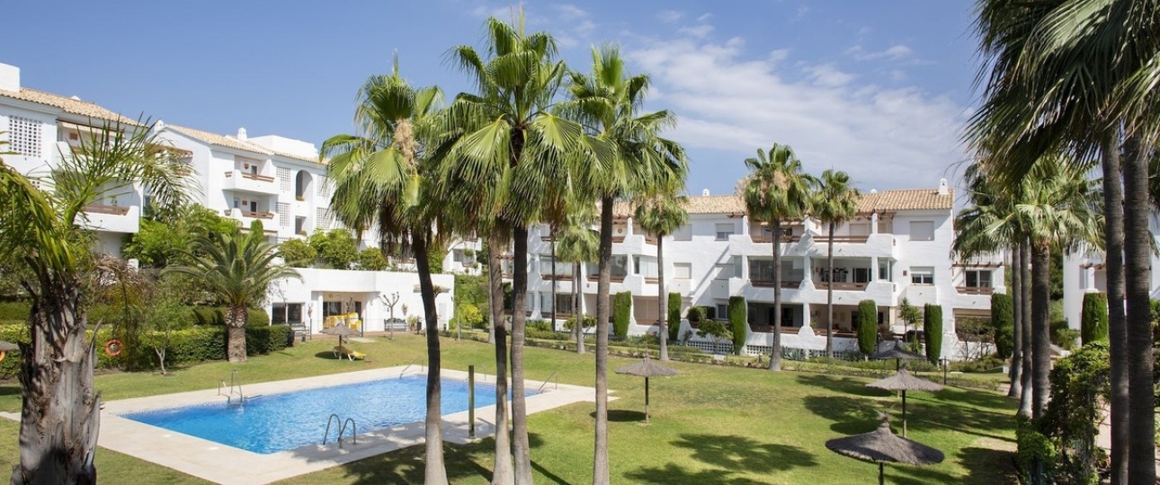 Resale - apartment - Estepona - Selwo