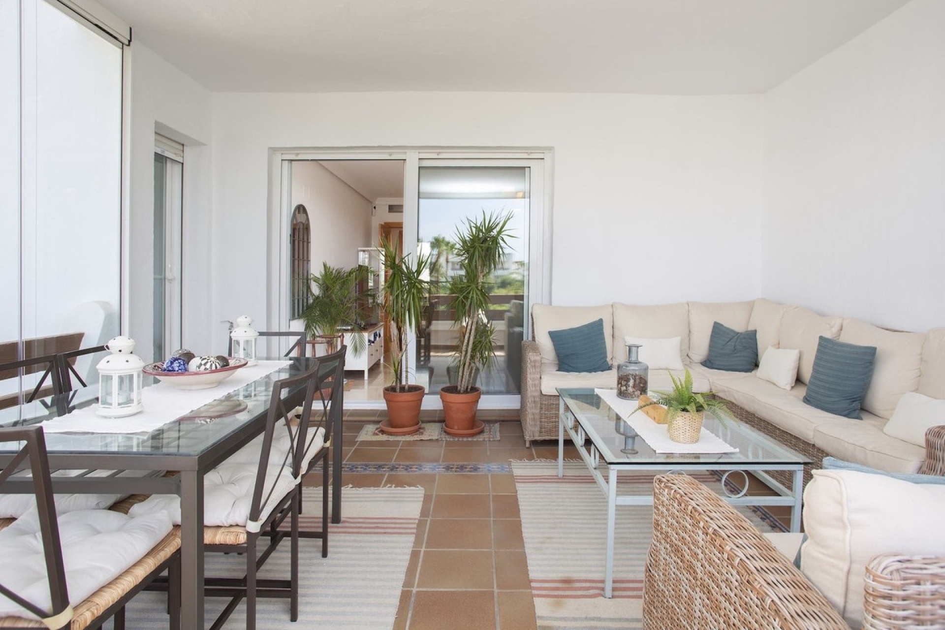 Resale - apartment - Estepona - Selwo