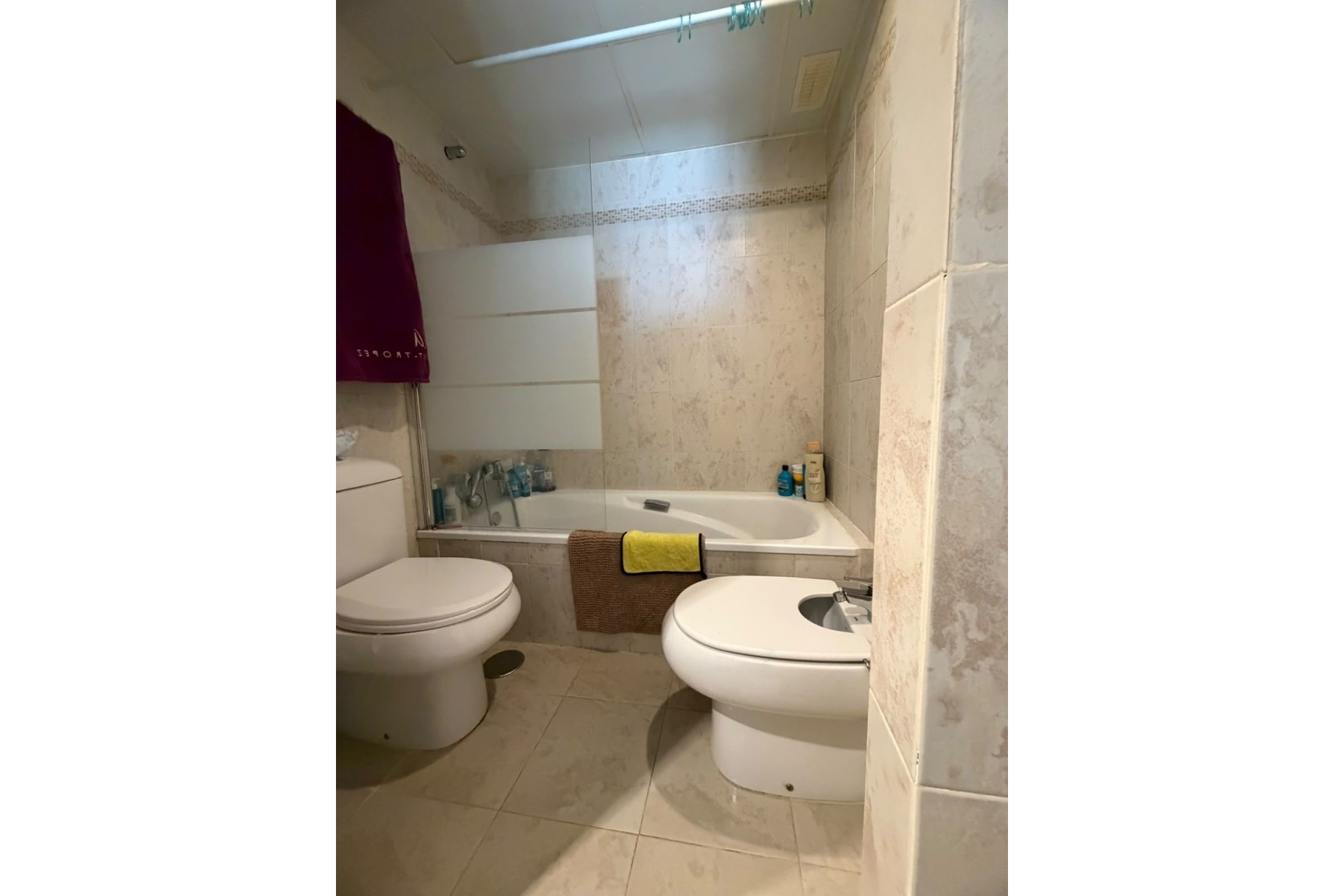 Resale - apartment - Estepona - Selwo