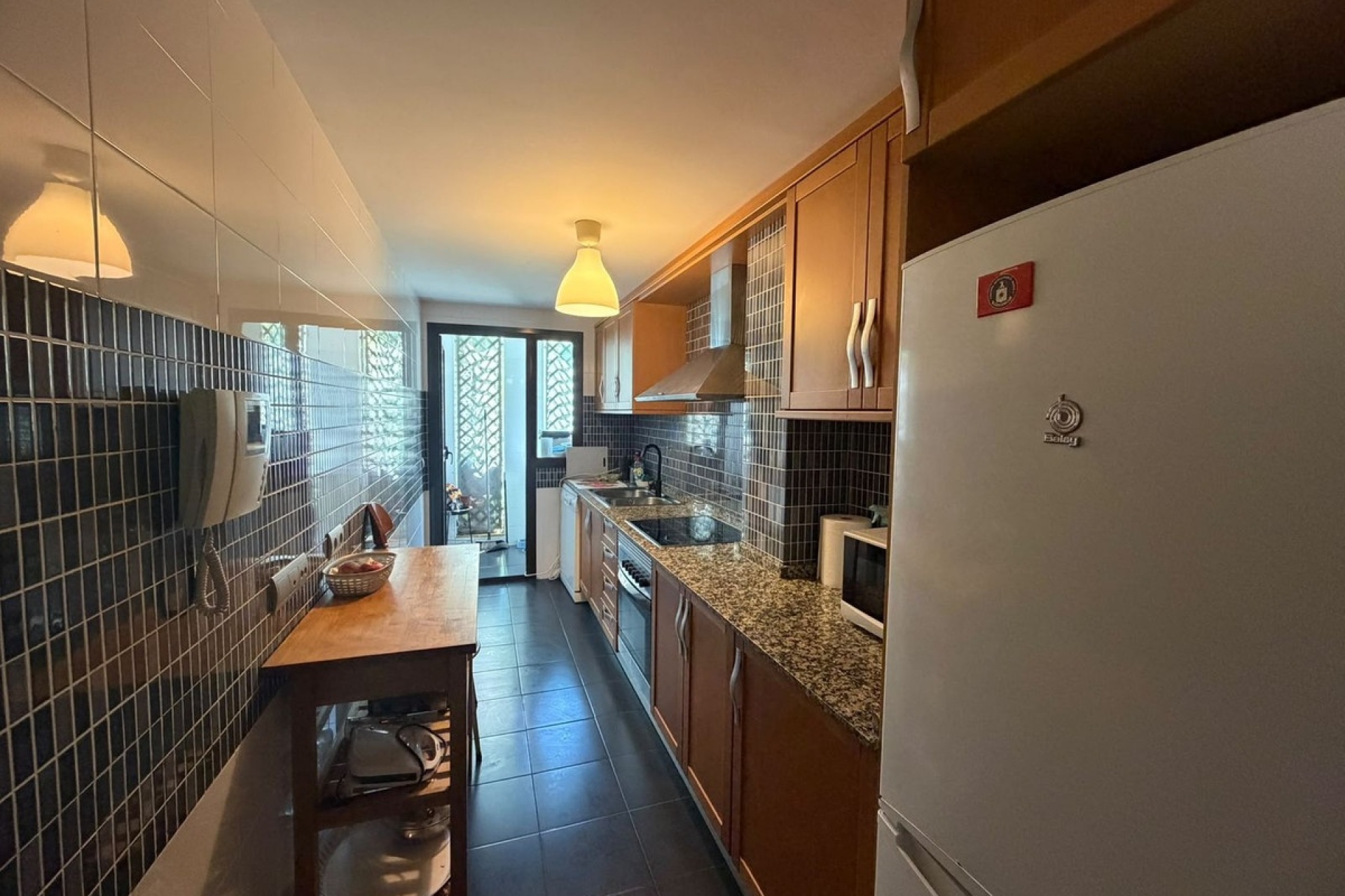 Resale - apartment - Estepona - Selwo