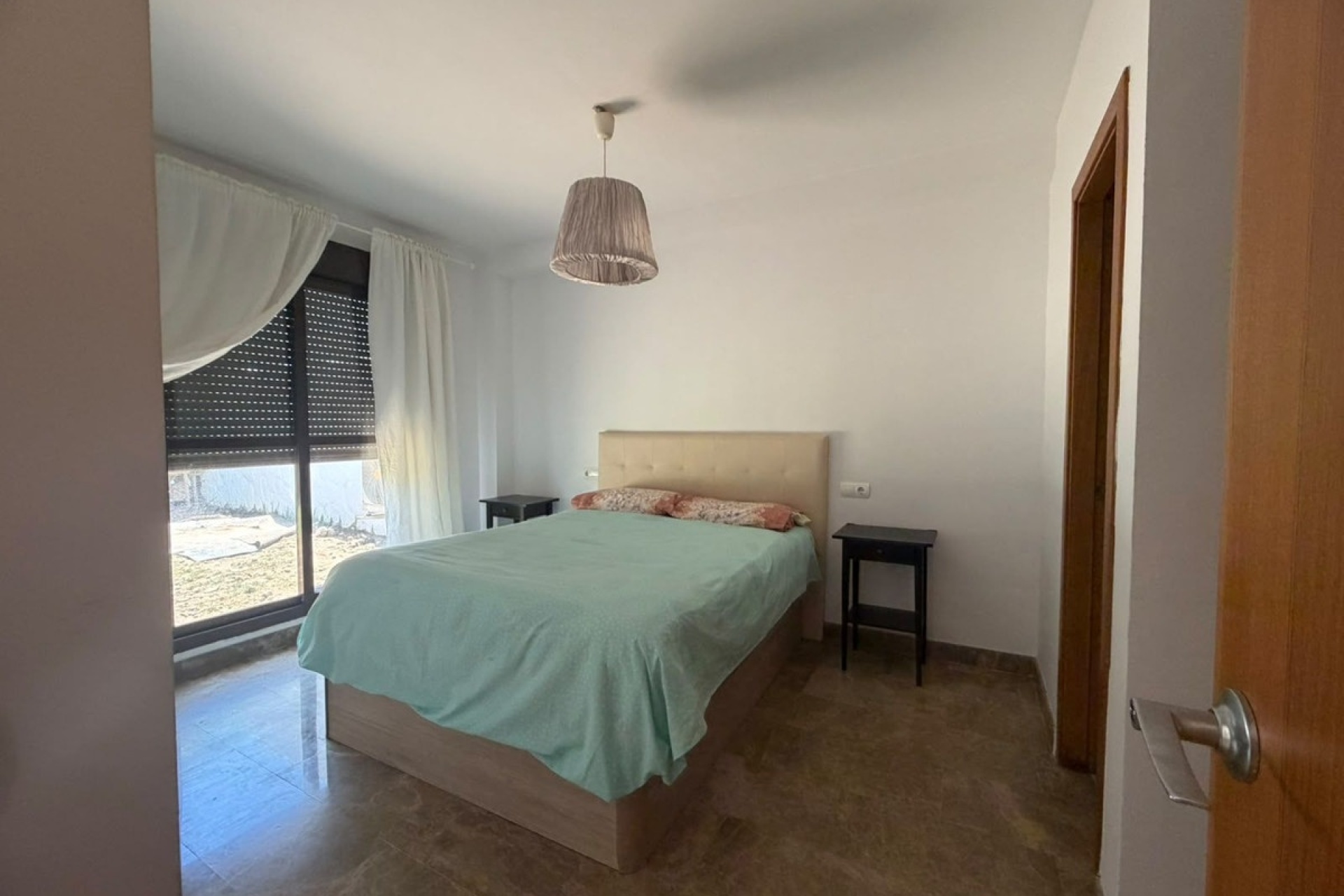 Resale - apartment - Estepona - Selwo