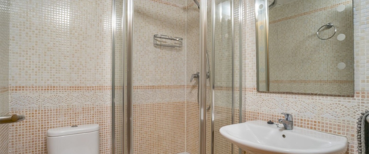 Resale - apartment - Estepona - Selwo
