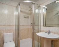Resale - apartment - Estepona - Selwo
