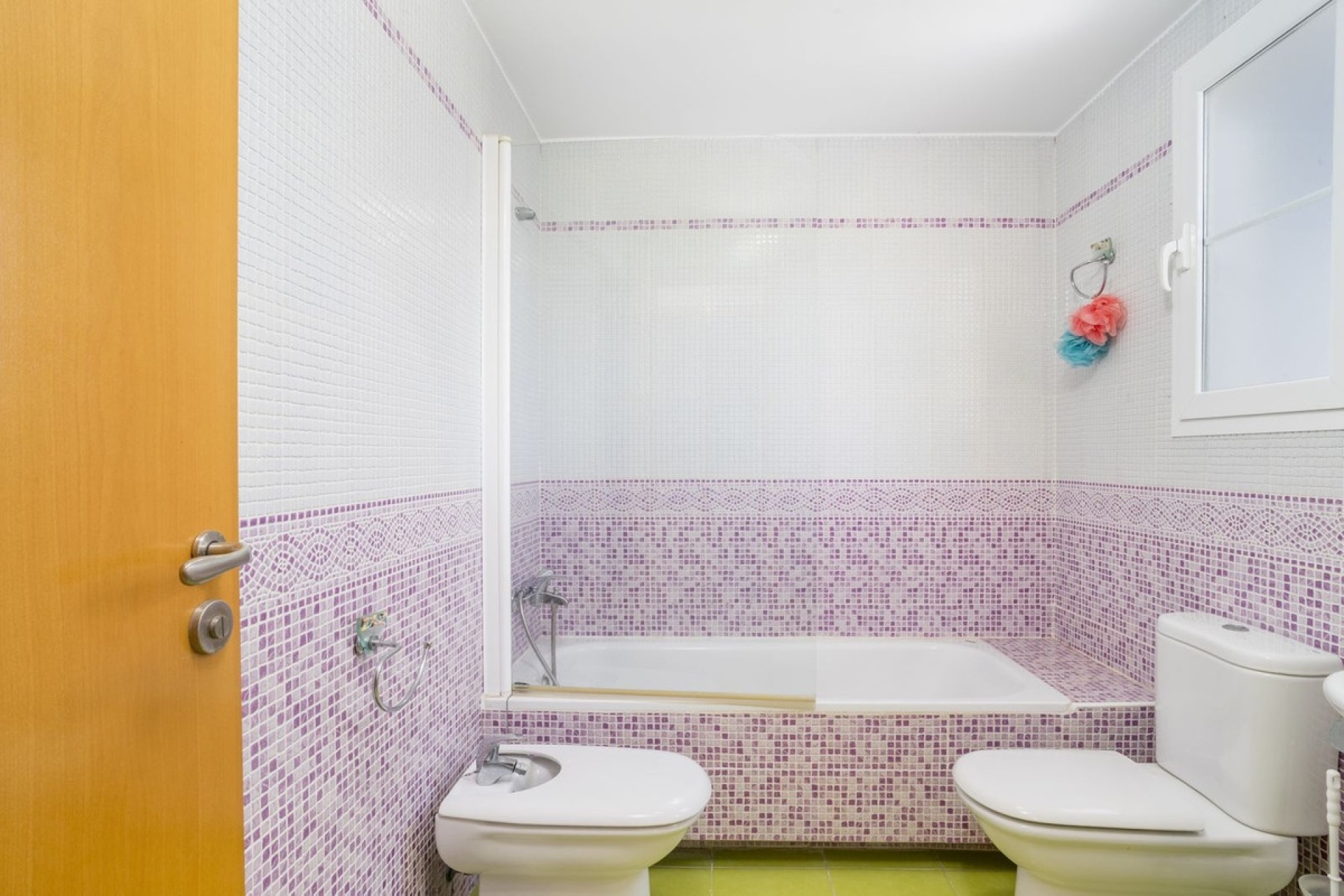 Resale - apartment - Estepona - Selwo