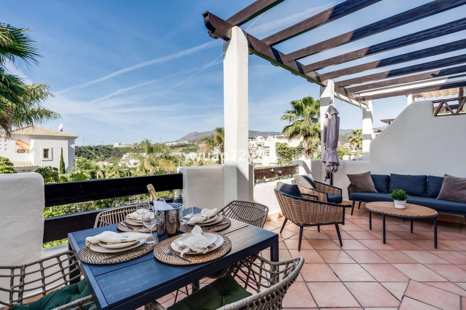Resale - apartment - Estepona - Selwo