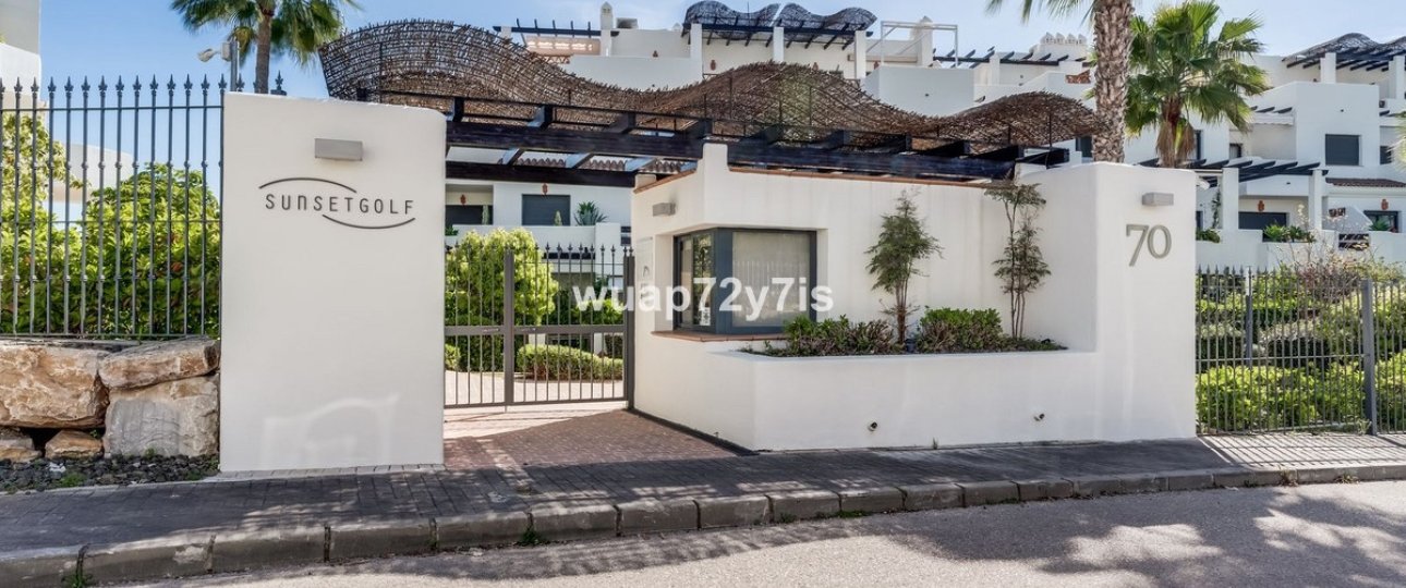 Resale - apartment - Estepona - Selwo
