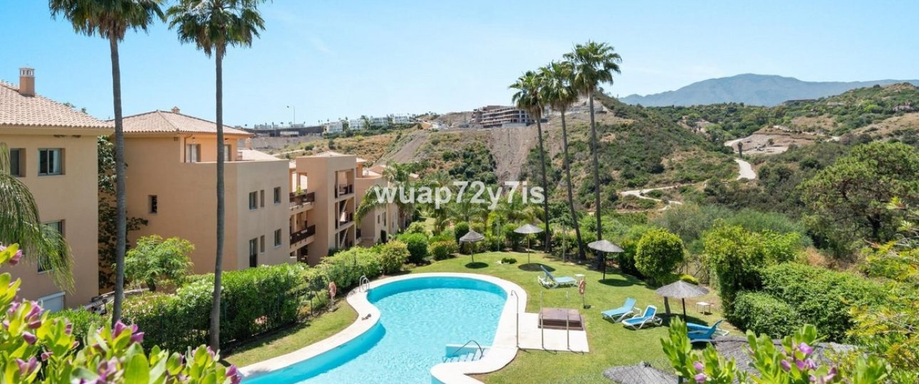Resale - apartment - Estepona - Selwo