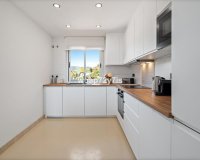 Resale - apartment - Estepona - Selwo