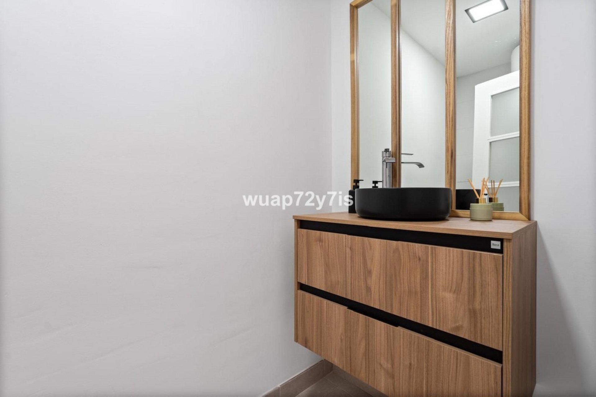 Resale - apartment - Estepona - Selwo