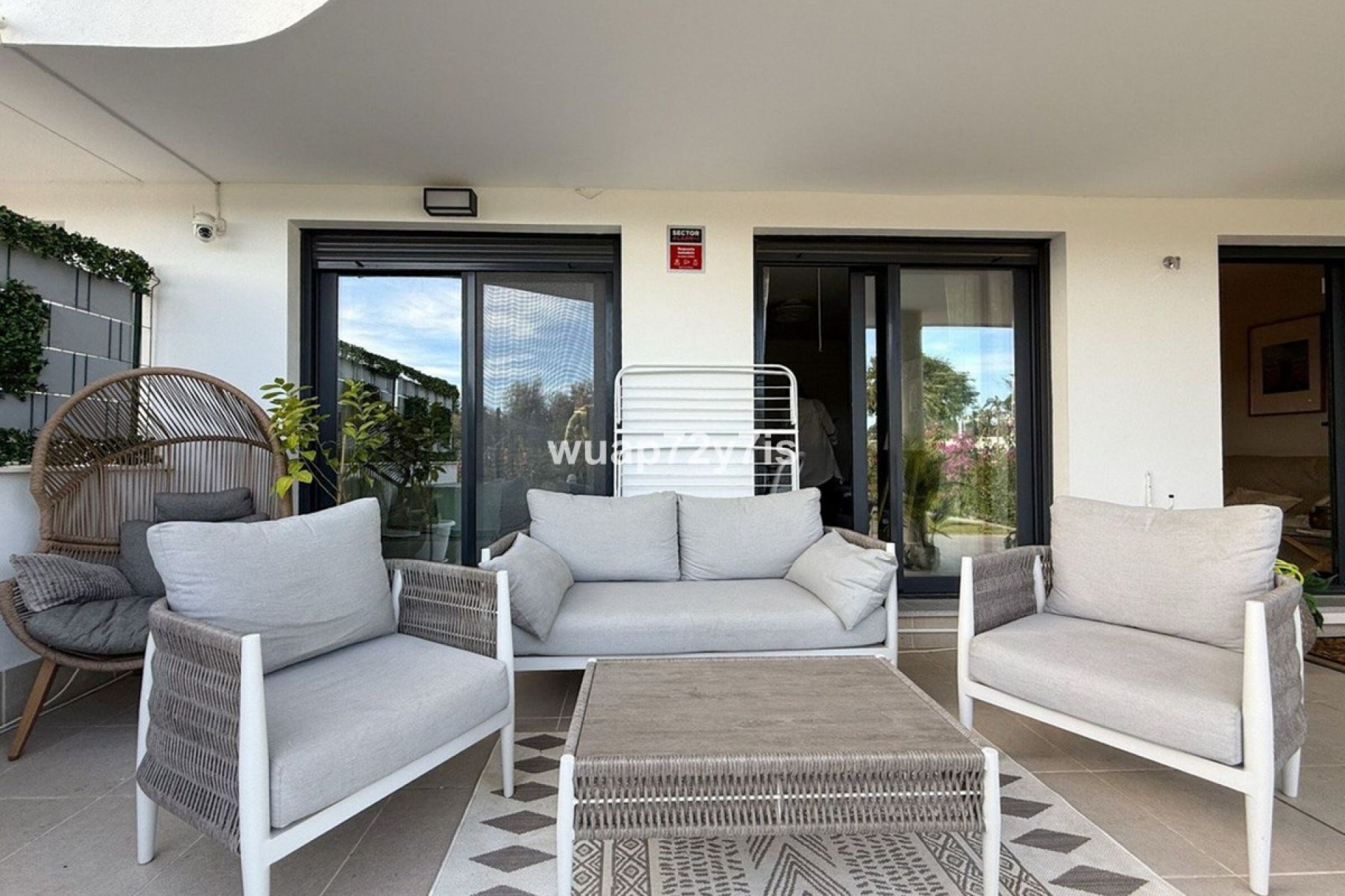 Resale - apartment - Estepona - Selwo