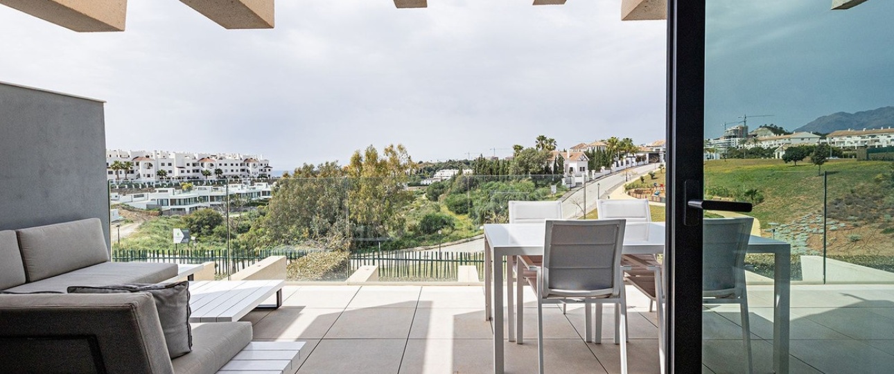 Resale - apartment - Estepona - Selwo