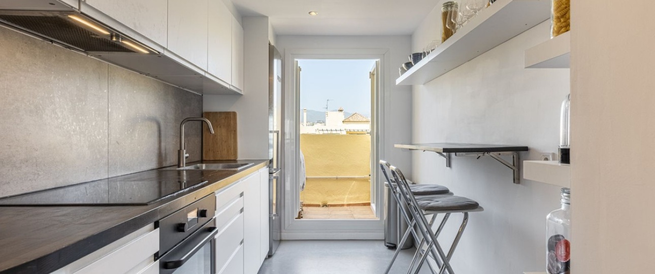 Resale - apartment - Estepona - Selwo