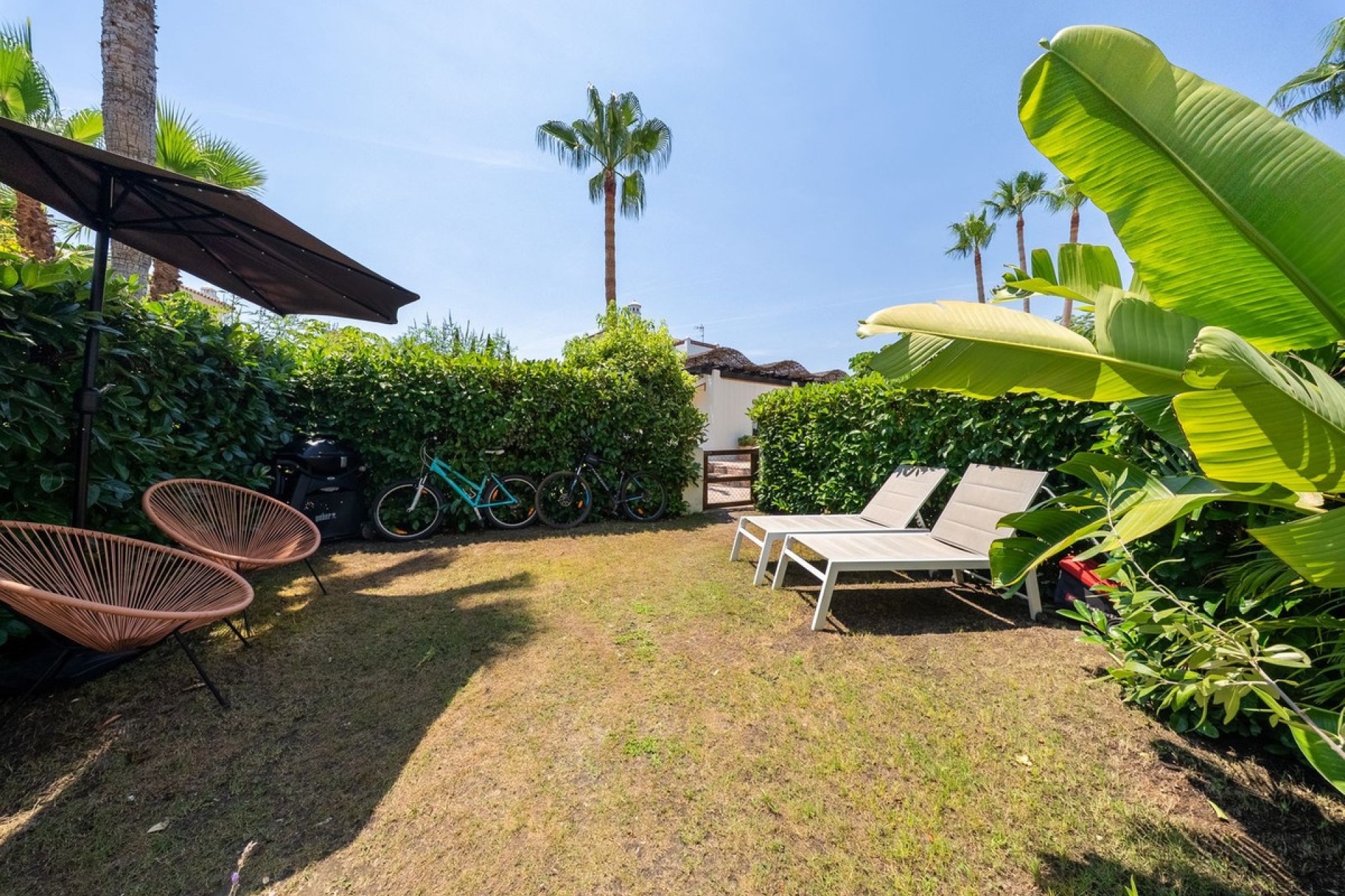 Resale - apartment - Estepona - Selwo