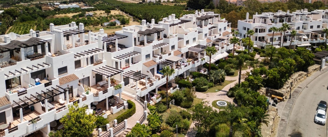 Resale - apartment - Estepona - Selwo