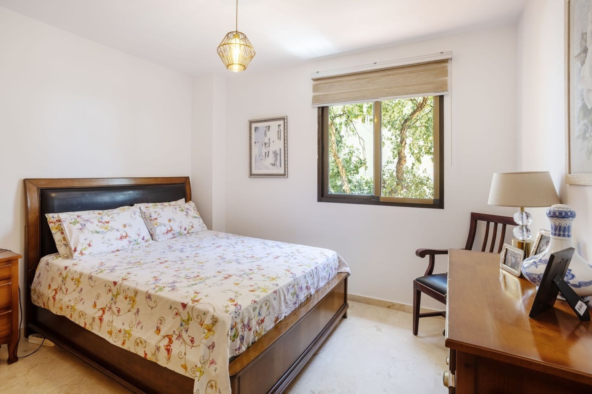 Resale - apartment - Estepona - Selwo