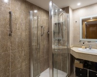Resale - apartment - Estepona - Selwo