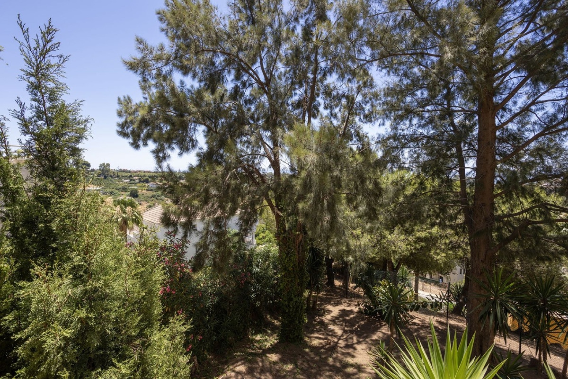 Resale - apartment - Estepona - Selwo