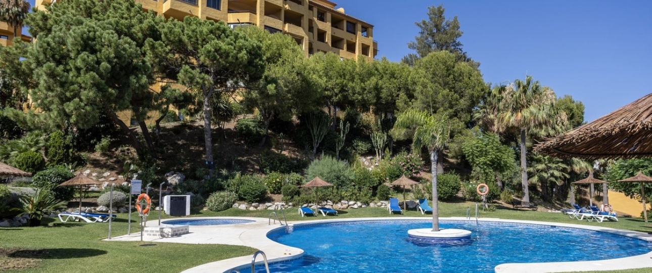 Resale - apartment - Estepona - Selwo